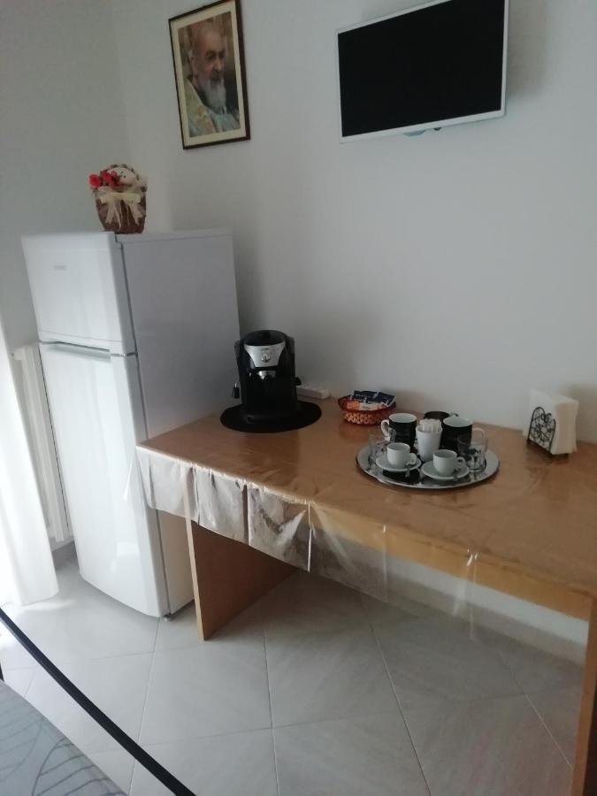 Bed and Breakfast Da Luigi Locazioni Brevi Turistiche Monopoli Exterior foto